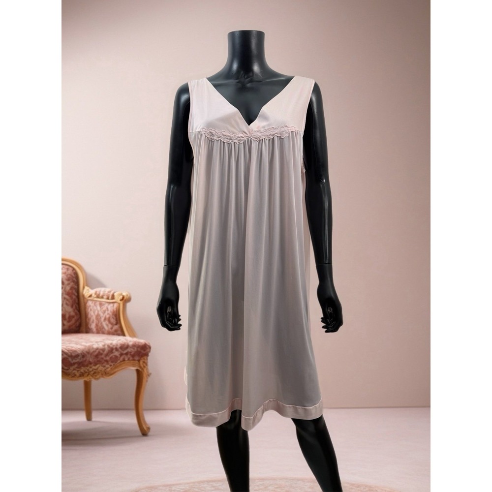 Vanity Fair Vintage Pink Nylon Nightgown XL Made in USA